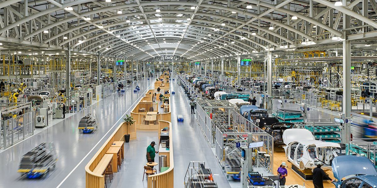 A Revolução das Megafábricas Inteligentes: O Futuro da Indústria Automóvel Está Aqui